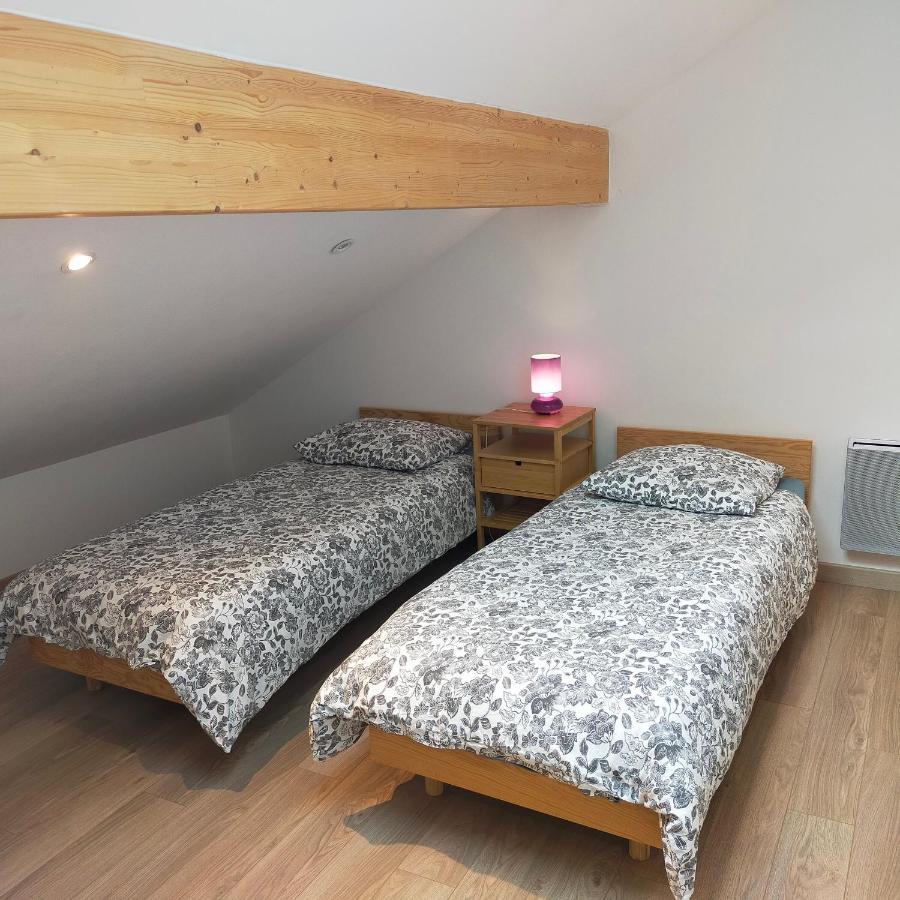 Appartement Rez De Jardin Saint-Martin-dʼUriage Exterior foto